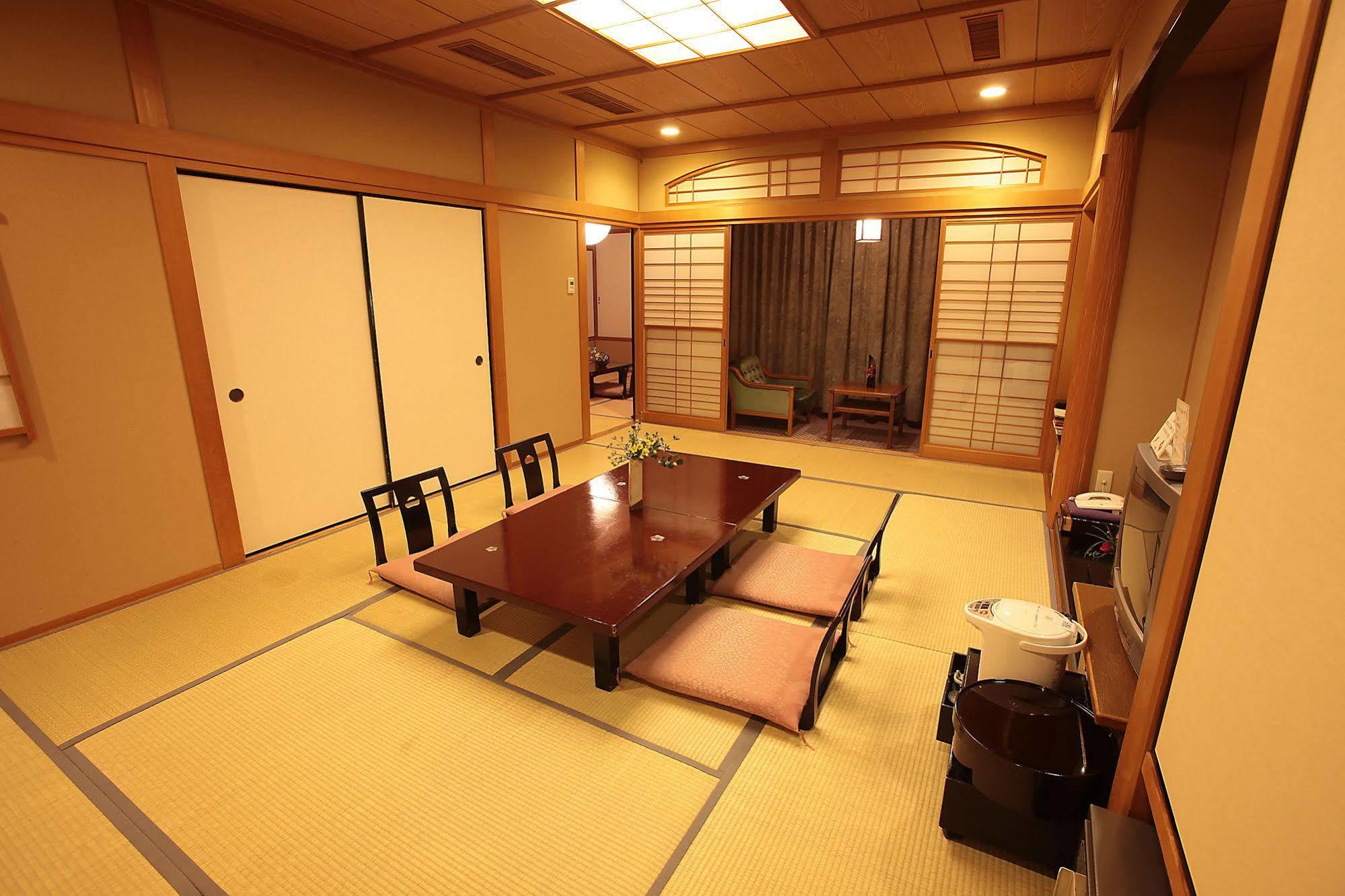 Ryokan Ayu No Sato Хітойоші Екстер'єр фото